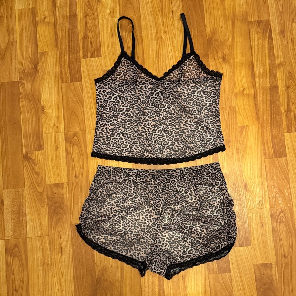 MAKE OFFER WILL ACCEPT & SHIP TODAY
 Animal Print Lace Pajama Set Small NEW